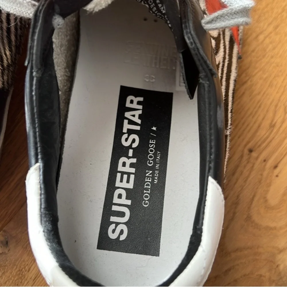 Golden Goose Black and White Super-Star Sneakers - Picture 5 of 6